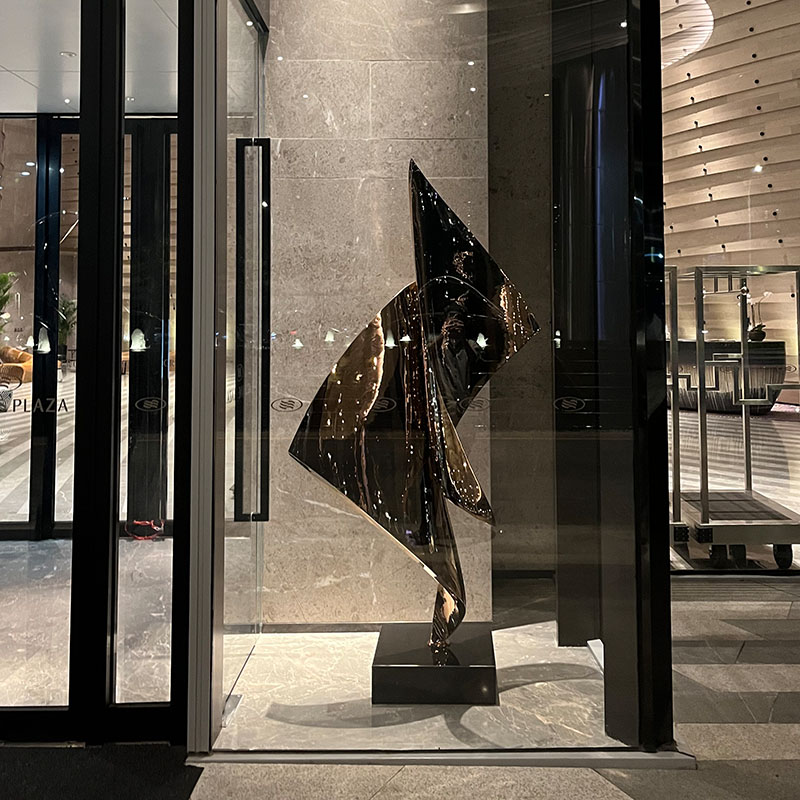 金属雕塑摆件电镀，泉州滨江皇冠假日酒店